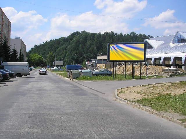 141037 Billboard, Brezno (Novomeského,3-panel)