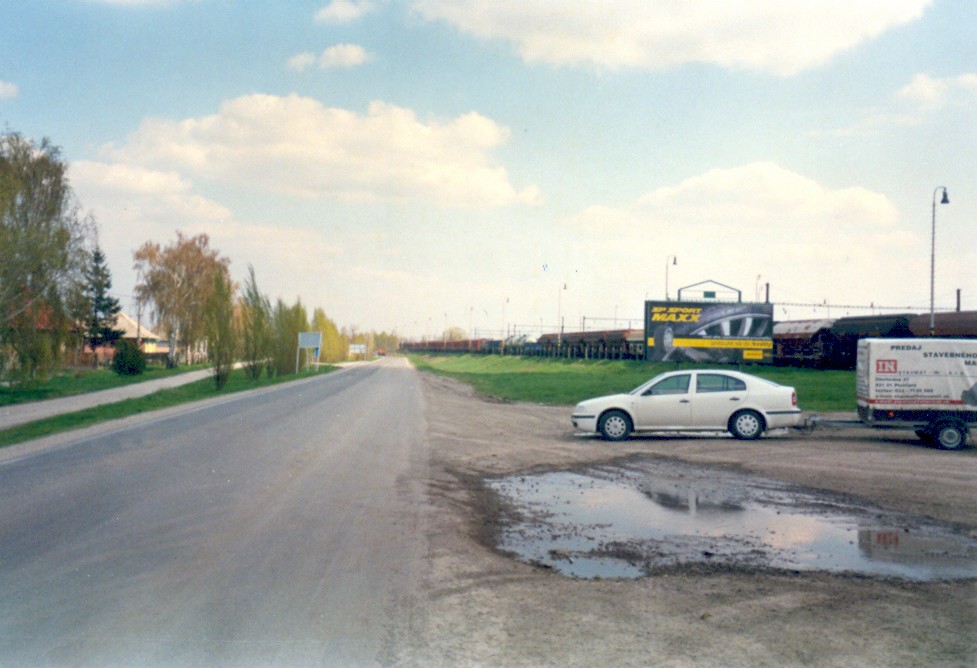 671040 Billboard, Trnovec n.Váhom (š. c. I/75 - sm. Nové Zámky)