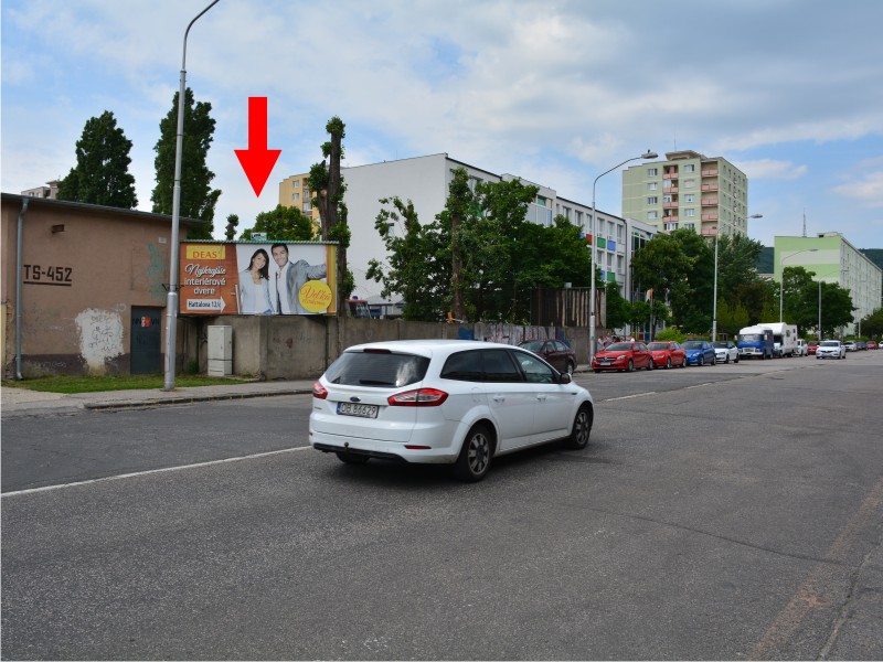 1511550 Billboard, Bratislava (Riazanská/Hálkova - sm. Rača)