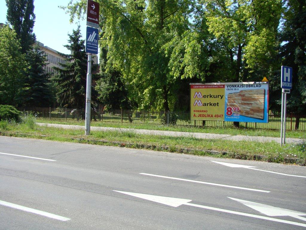 271013 Billboard, Komárno (Mederčská ulica)