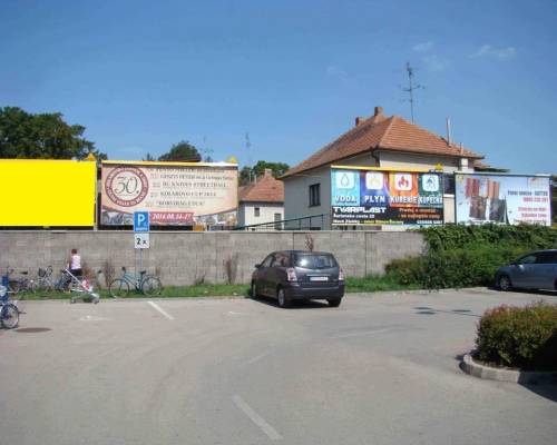 271049 Billboard, Kolárovo (parkovisko pred OC TESCO )