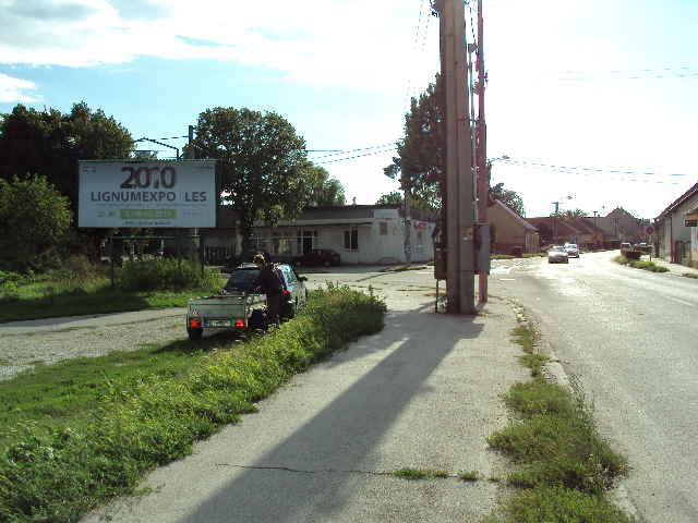 431174 Billboard, Šurany (SNP / Komenského)