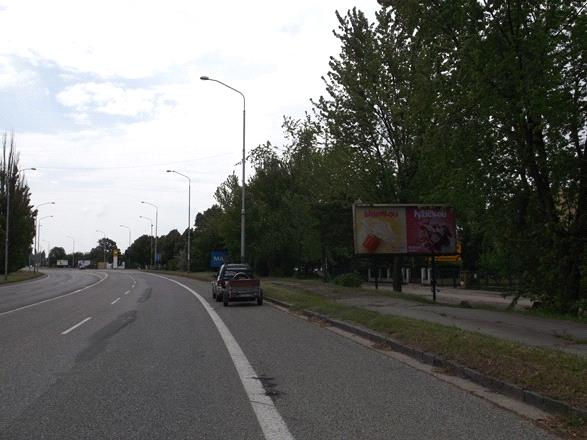 411142 Billboard, Nitra (Bratislavská ulica)