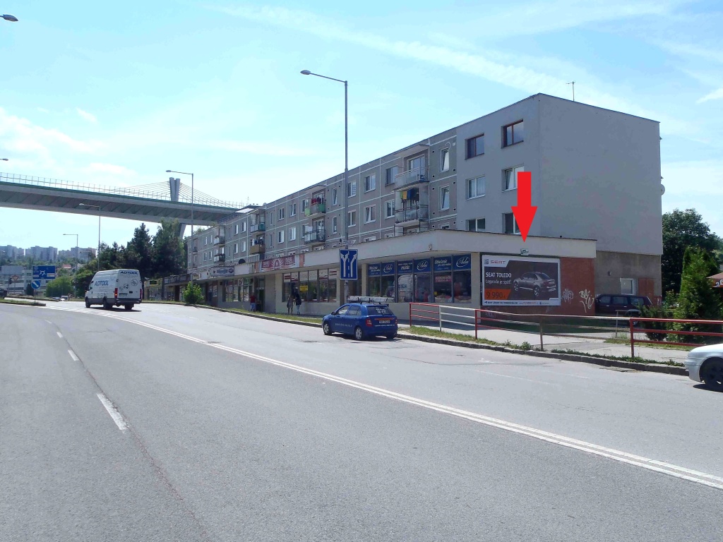 491098 Billboard, Považ. Bystrica (Ul. M. R. Štefánika - sm. centrum)