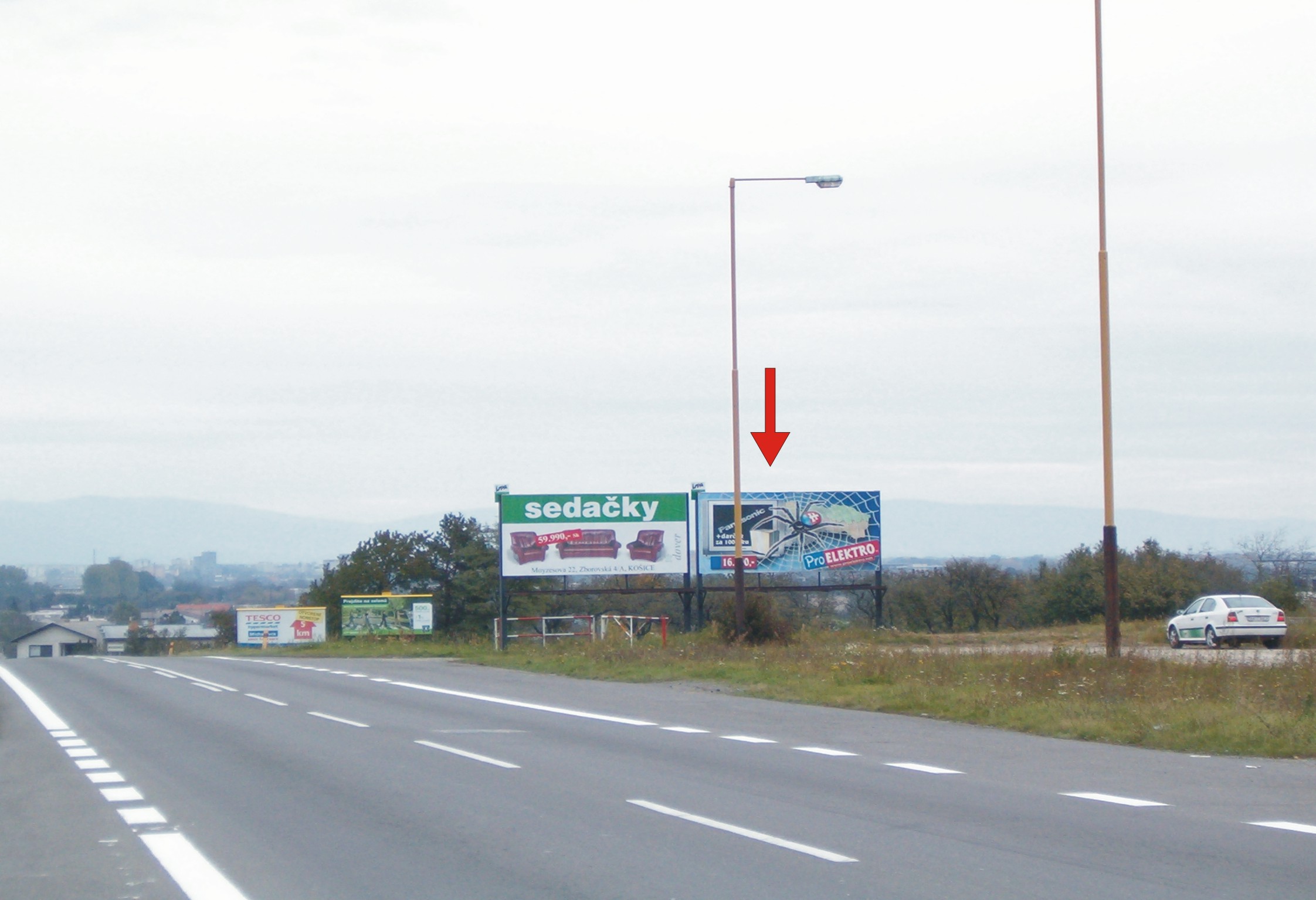 381186 Billboard, Pozdišovce (š. c. E50 - sm. Michalovce)