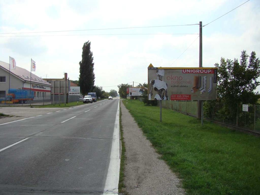 201205 Billboard, Veľký Meder (Medveďovská cesta )