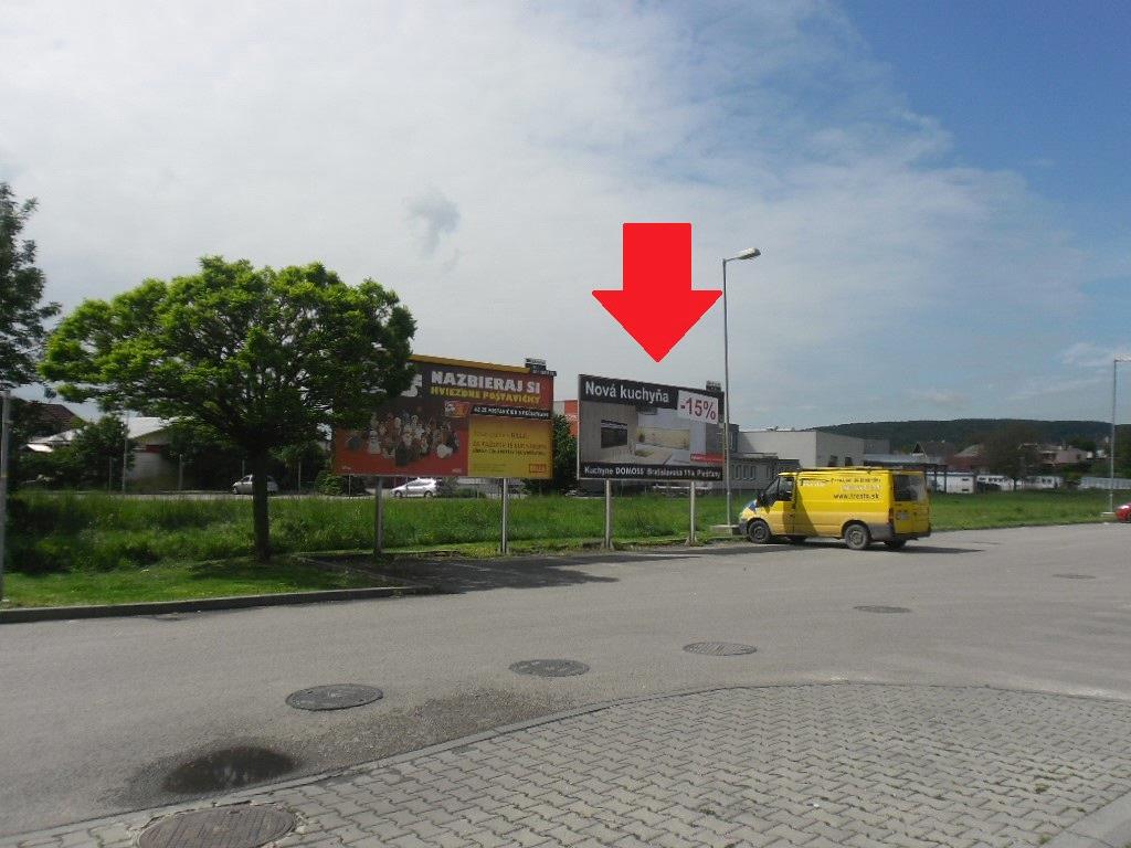 421027 Billboard, Nové Mesto nad Váhom (Štefánikova)