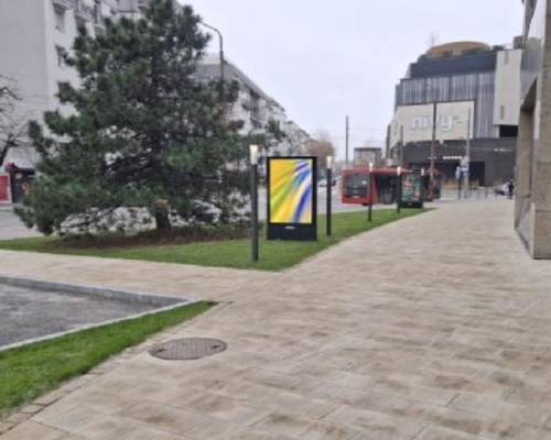 152015 Citylight, Bratislava 2 MČ Ružinov (Mlynské Nivy/Páričkova-VÚB)