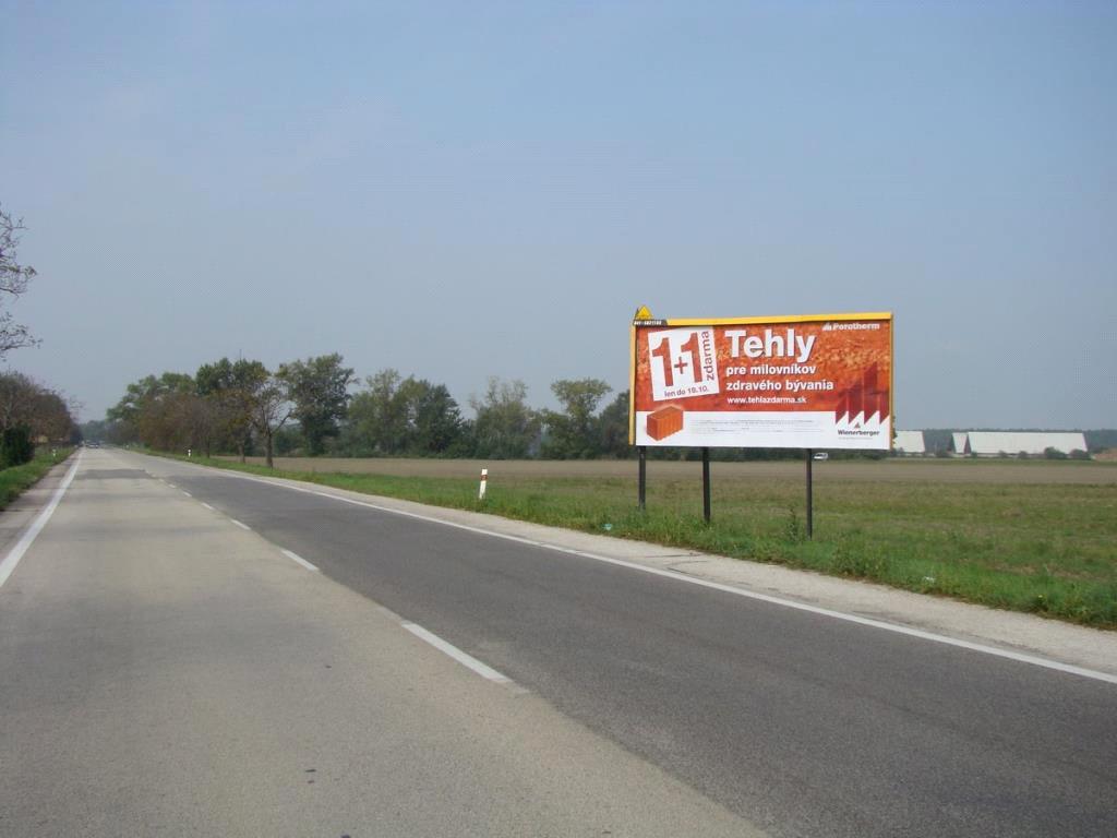 201267 Billboard, Dunajská Streda (cesta 1.tr., smer Bratislava)