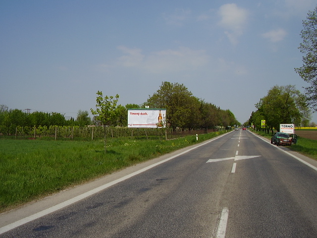 431172 Billboard, Šurany (Nitrianska cesta - sm. NR)