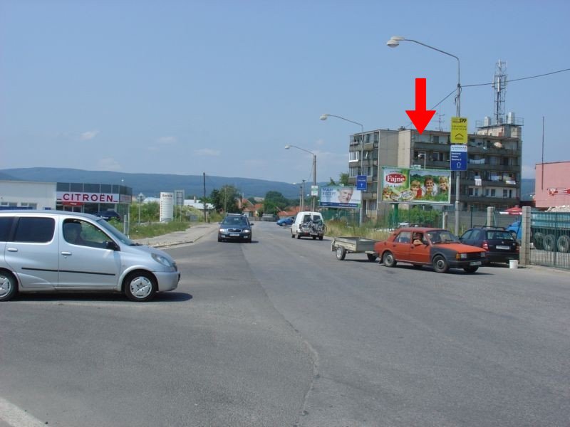 451083 Billboard, Pezinok (Šenkvická - príjazd)