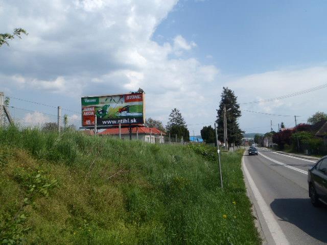 131025 Billboard, Horné Ozorovce (hlavný ťah Trenčín - Prievidza )