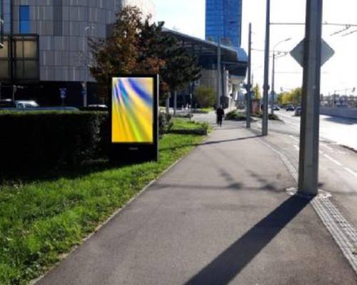 152022 Citylight, Bratislava 2 MČ Ružinov (Mlynské Nivy-VÚB)