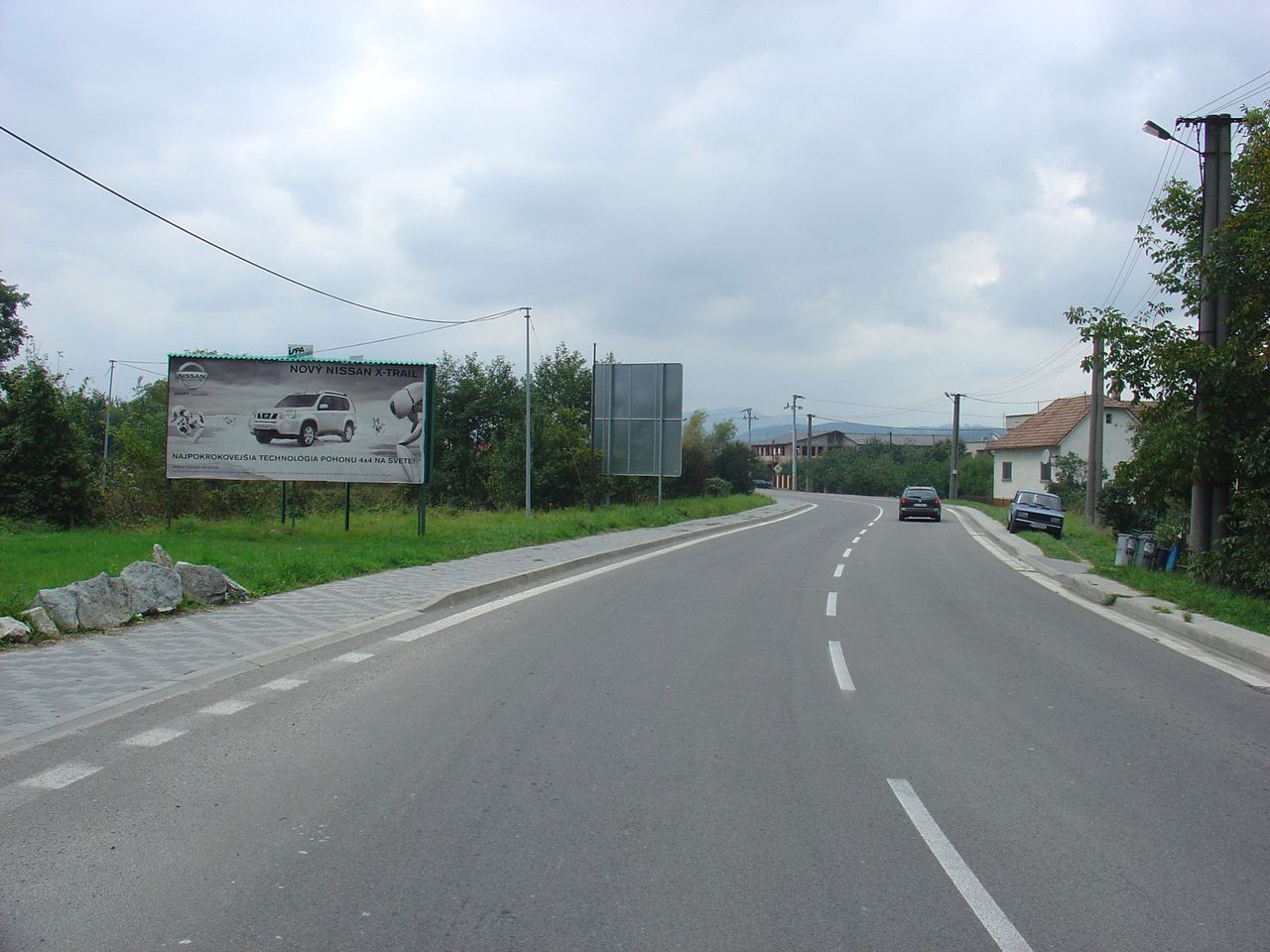 521100 Billboard, Beluša (š. c. E75 - sm. Púchov)