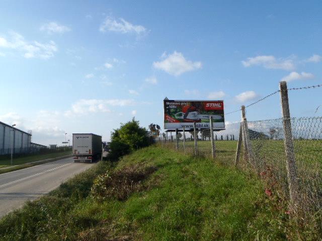 131024 Billboard, Horné Ozorovce (hlavný ťah Prievidza - Trenčín )