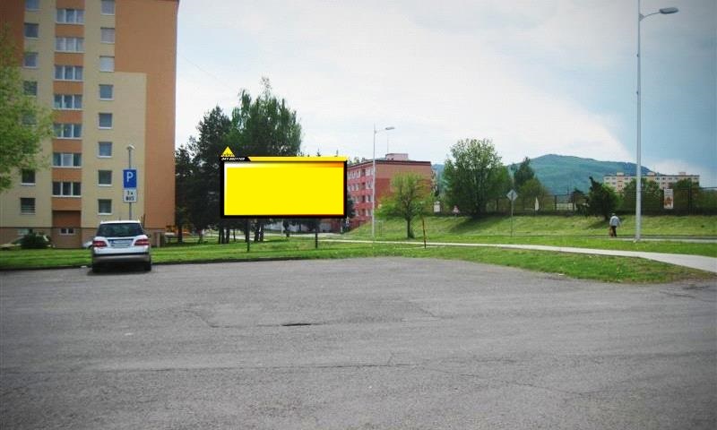 181005 Billboard, Detva (ul.M.R.Štefánika)