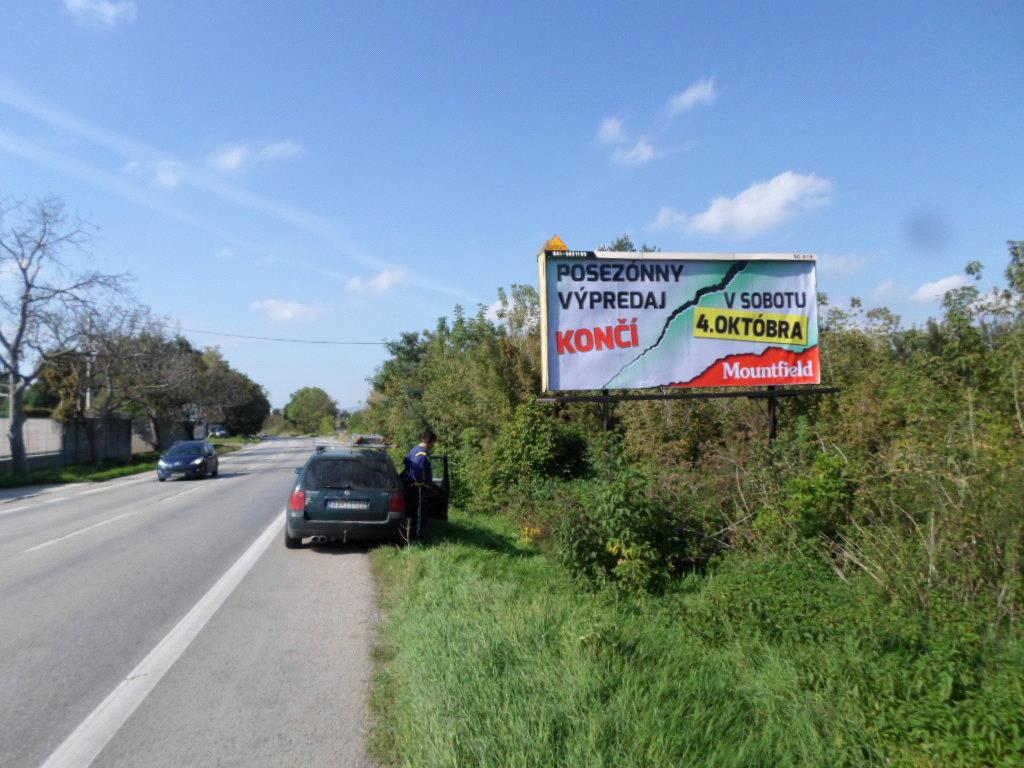 581055 Billboard, Bernolákovo (cesta 1.triedy Senec - Bratislava)