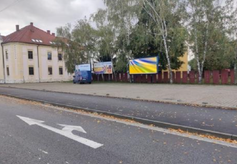 631113 Billboard, Spišská Nová Ves (centrum,Školská,J)