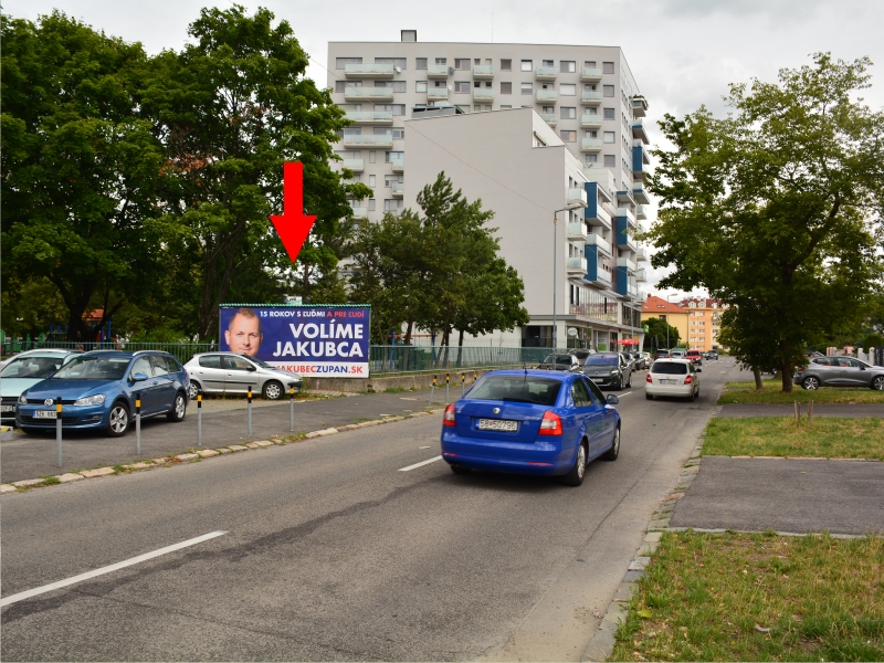 1511549 Billboard, Bratislava (Hálkova/Čs. parašutistov)
