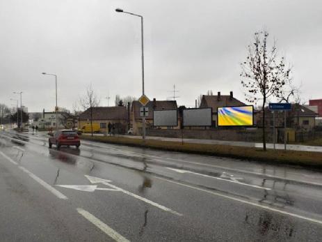 271064 Billboard, Komárno (I/63,BA-KN,Bratislavská/Baž,J)