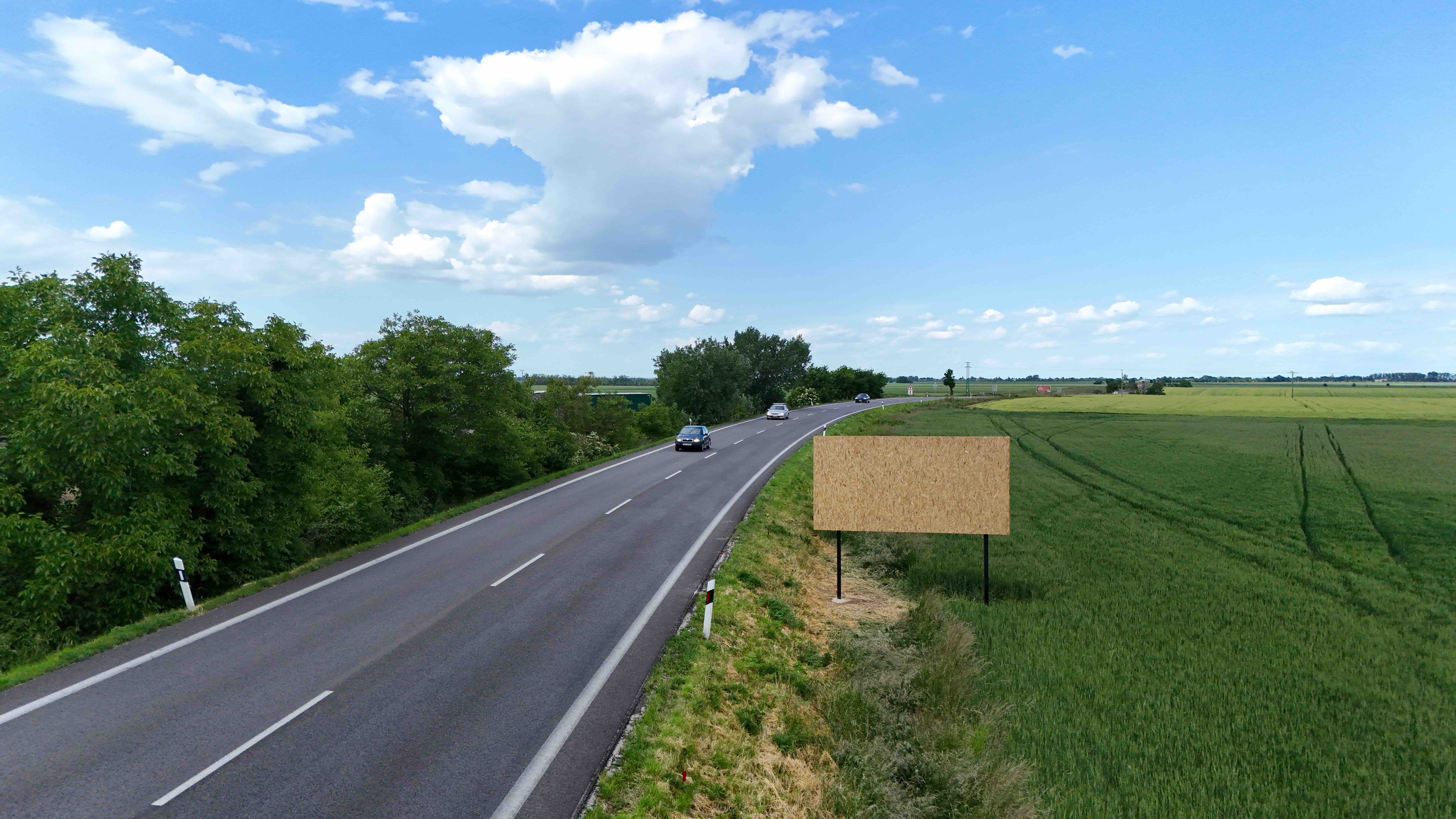 451100 Billboard, Blatné ()
