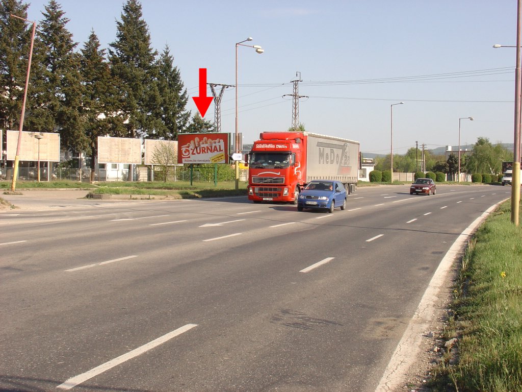 311136 Billboard, Šahy (ul. SNP - sm. centrum)