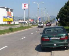 131021 Billboard, Bánovce nad Bebravou (Svätoplukova,Kaufland,O)