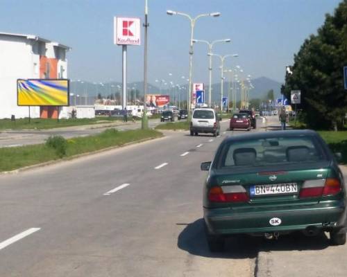 131021 Billboard, Bánovce nad Bebravou (Svätoplukova,Kaufland,O)
