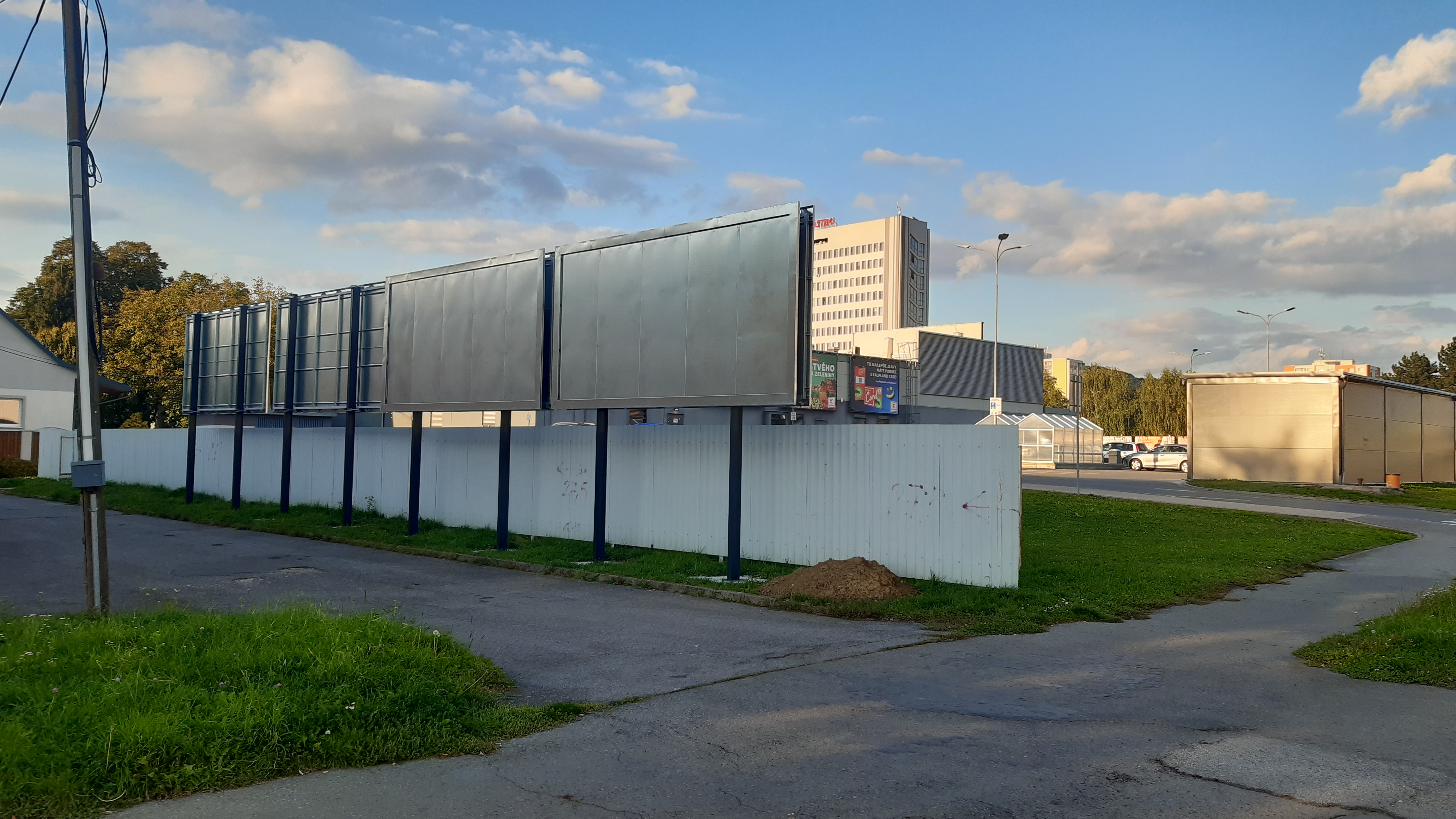 241083 Billboard, Humenné (Kukučinová 4075/1)