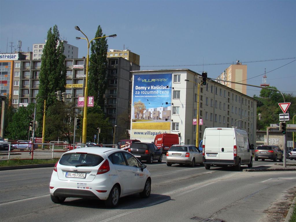 284004 Štít, Košice (Južná trieda 87)