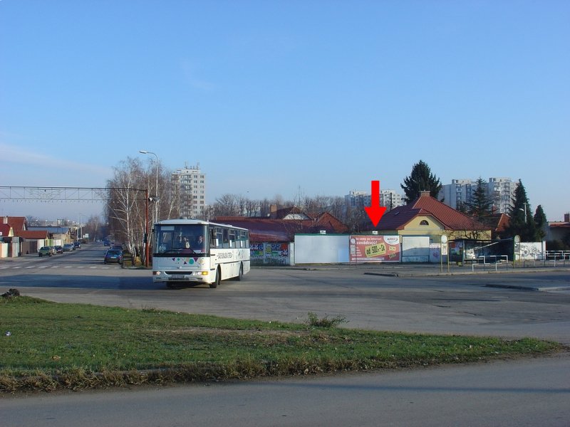 671030 Billboard, Šaľa (Štefánikova/Železničná stanica)