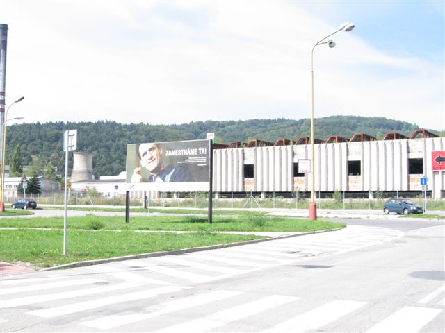 491095 Billboard, Považ. Bystrica (Parkovisko st. SAD - výjazd)
