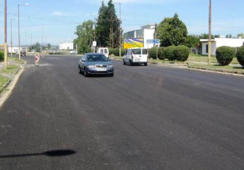 311147 Billboard, Šahy (E-77/Šahy-ZV,SNP,V)