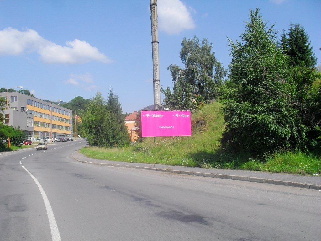 111013 Billboard, Banská Štiavnica (Výpadovka Levice - príjazd)