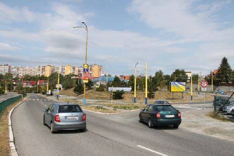 281394 Billboard, Košice-Dargovských hrdinov (tr.arm.gen.Svobodu/ČS Lukoil,O)