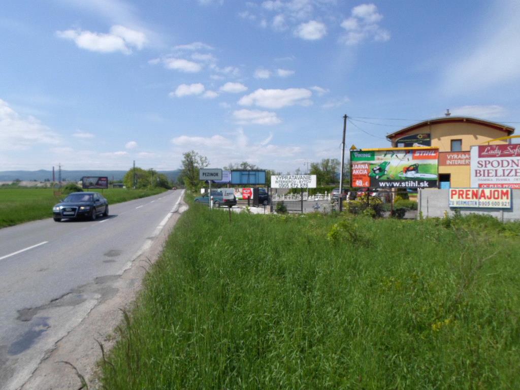 451007 Billboard, Pezinok (vjazd do mesta od Senca)