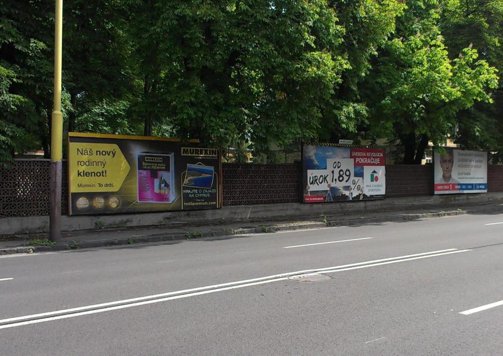 561063 Billboard, Ružomberok (hlavný cestný ťah Ružomberok - Žilina)
