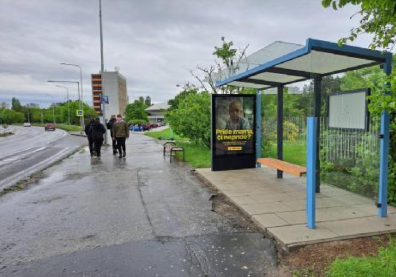 412474 Citylight, Nitra (Tr.A. Hlinku, smer Centro Nitr)