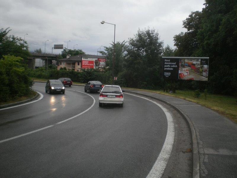 801753 Billboard, Žilina (výjazd z estakády)