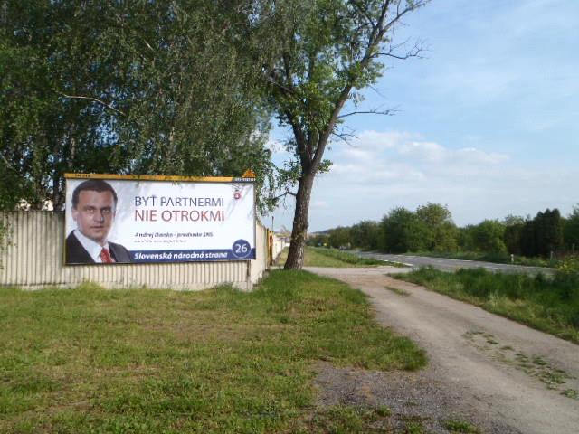 701115 Billboard, Svinná (medzinárodný cestný ťah Trenčín - Bán.n.Bebravou )