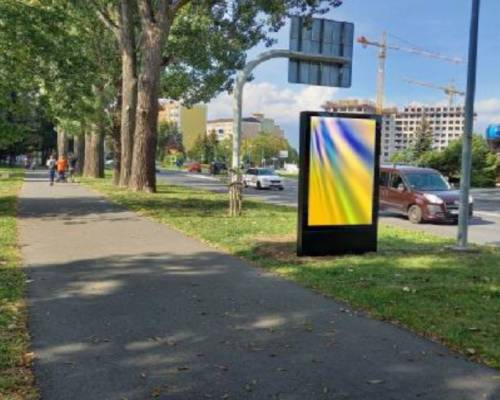 482244 Citylight, Poprad (Partizánska)