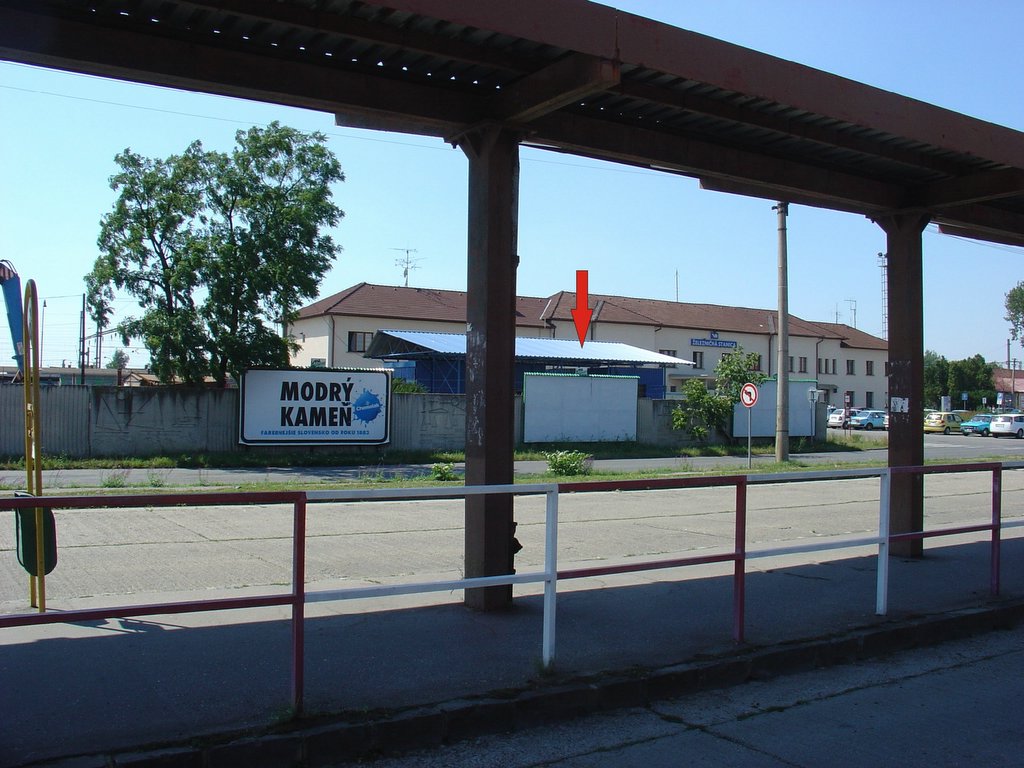 311100 Billboard, Levice (Nádražný rad)