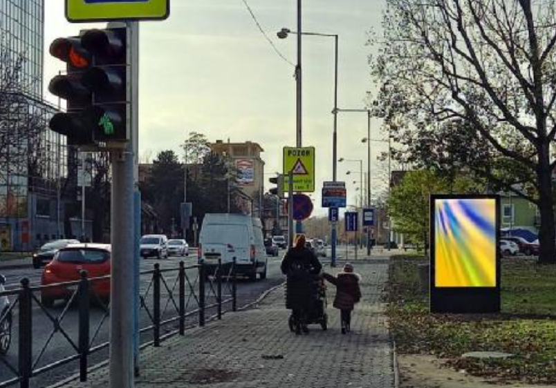 482253 Citylight, Poprad (Štefánikova)