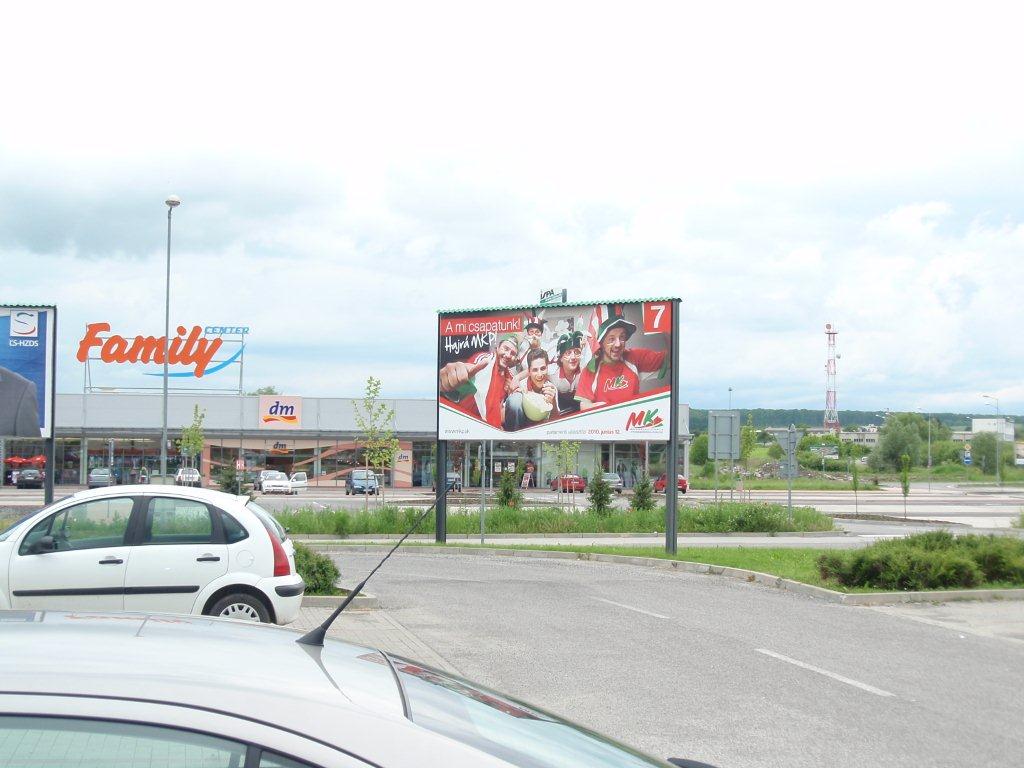 541104 Billboard, Rimavská Sobota (Parkovisko pred obchodným centrom)