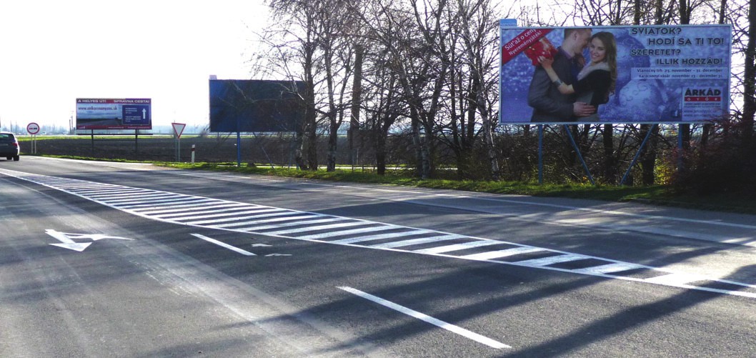 201043 Billboard, Dolný Štál (hlavný ťah  Komárno - Bratislava, I/63)