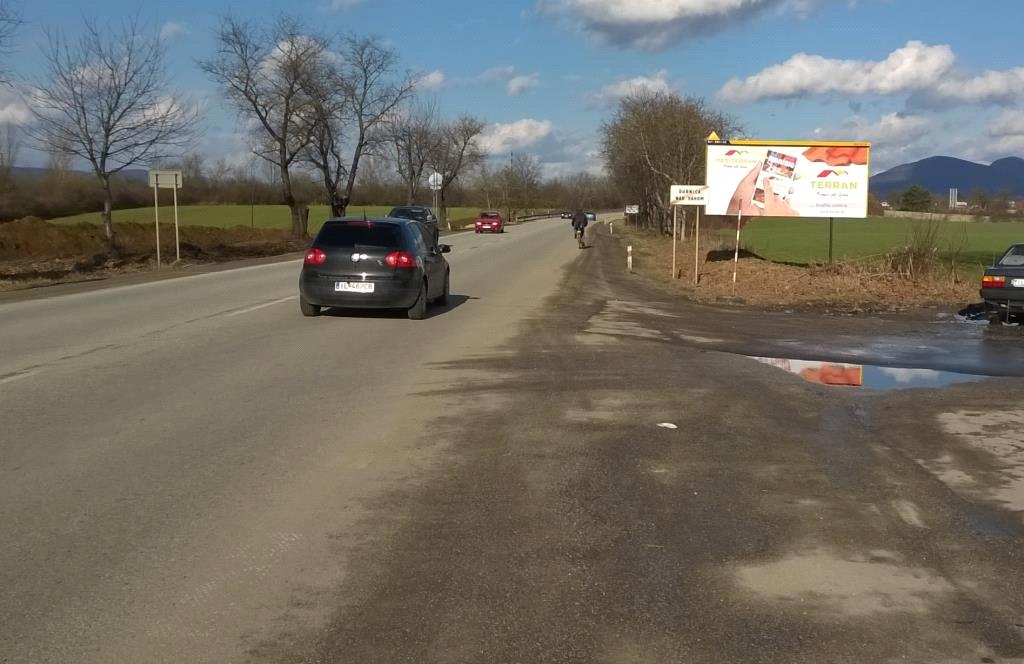 251018 Billboard, Dubnica nad Váhom (výjazd z mesta, smer Považská Bystrica)