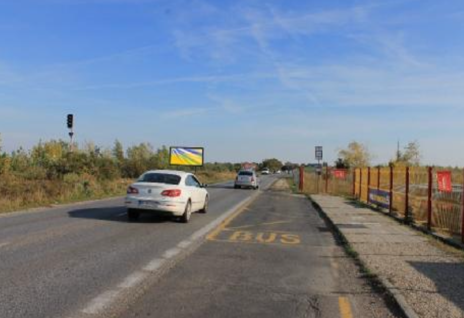 1512170 Billboard, Bratislava 2-Vrakuňa (Hradská/pri žel.trati,O)