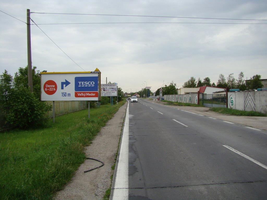 201206 Billboard, Veľký Meder (Medveďovská cesta )