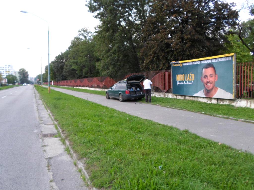 151622 Billboard, Petržalka (Starohájska ulica)