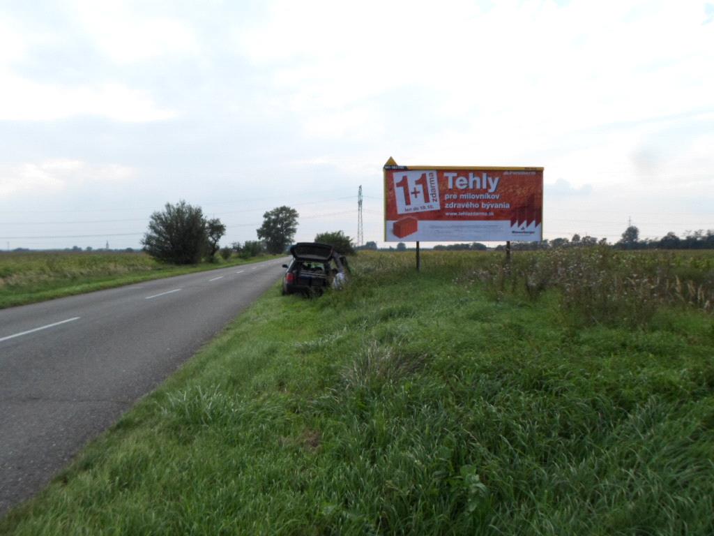 351008 Billboard, Lozorno (cestný ťah Lozorno - Zohor)